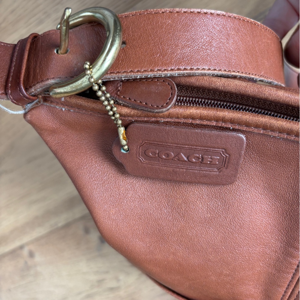Vintage coach leather crossbody saddle bag 80’s - Picture 5 of 7